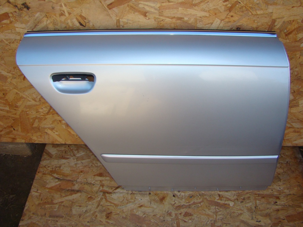фото №1, Audi a4 b7 04-08 8e sedan. дверь правое задние d604