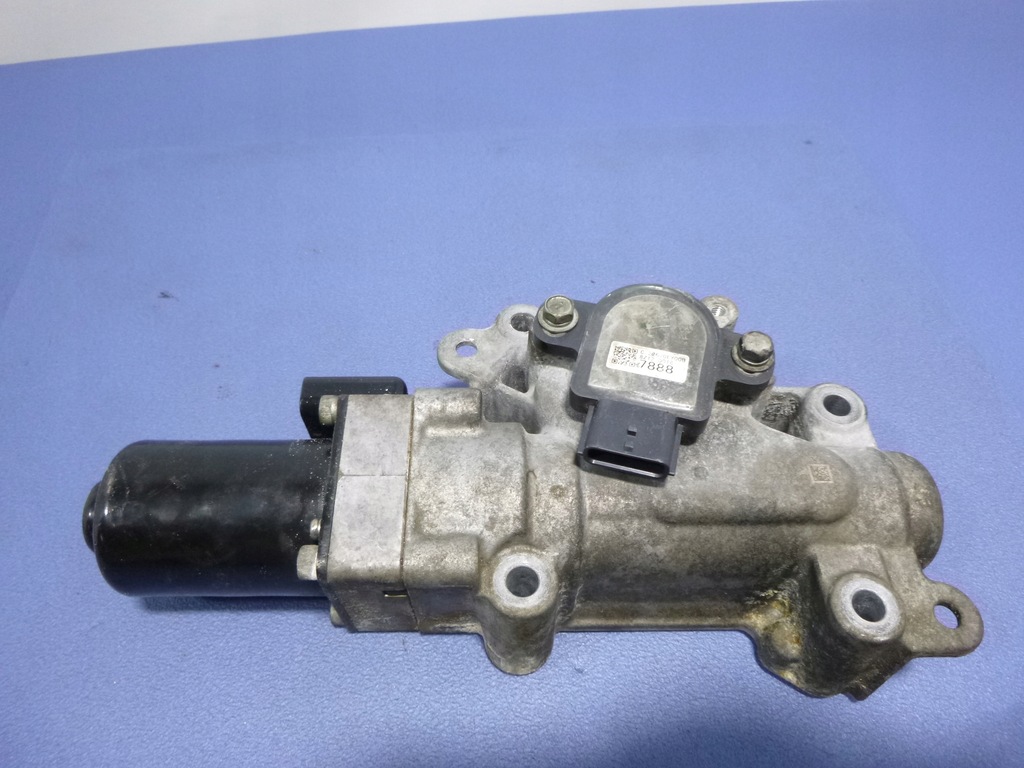 фото №1, Infiniti g37 блок керування клапана 3.7 v6 8z160018 ---