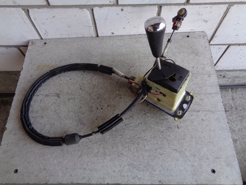 фото №1, Домкрат перемикання передач peugeot 607 lift 2.7 hdi