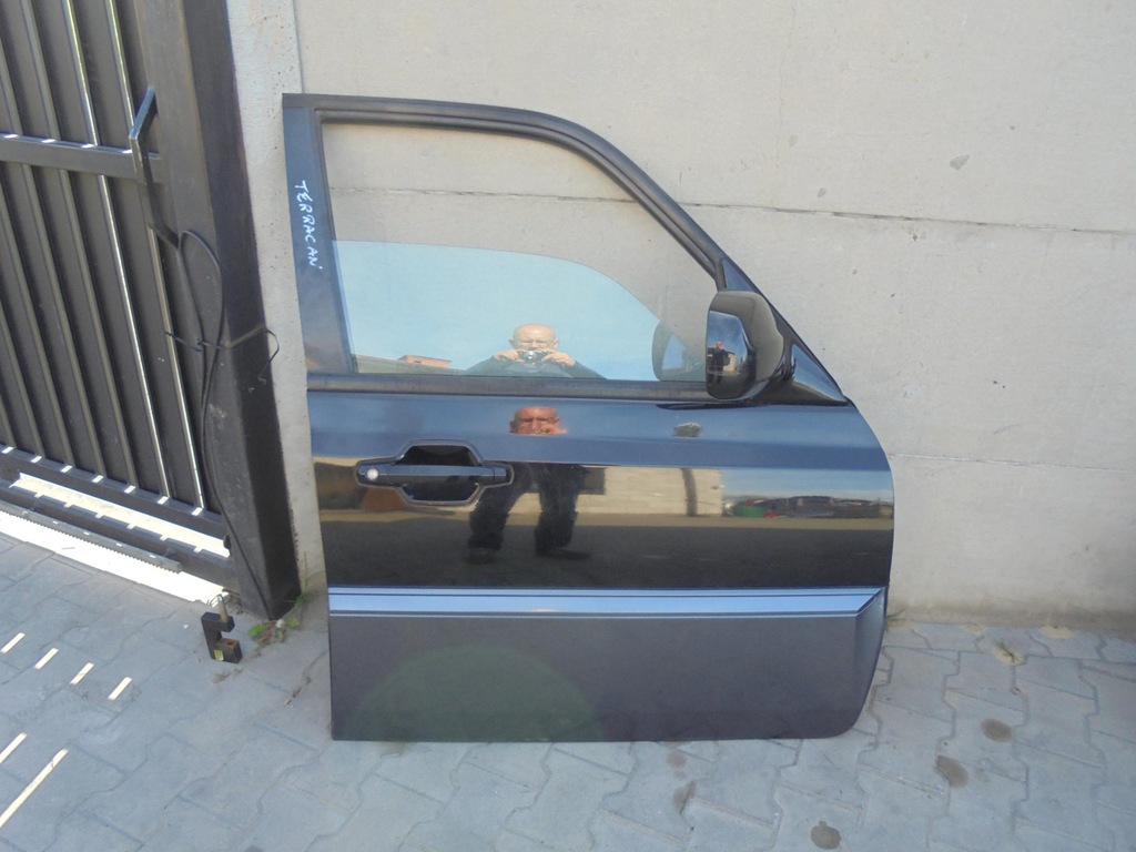 фото №1, Дверь правый перед hyundai terracan eb -доставка-