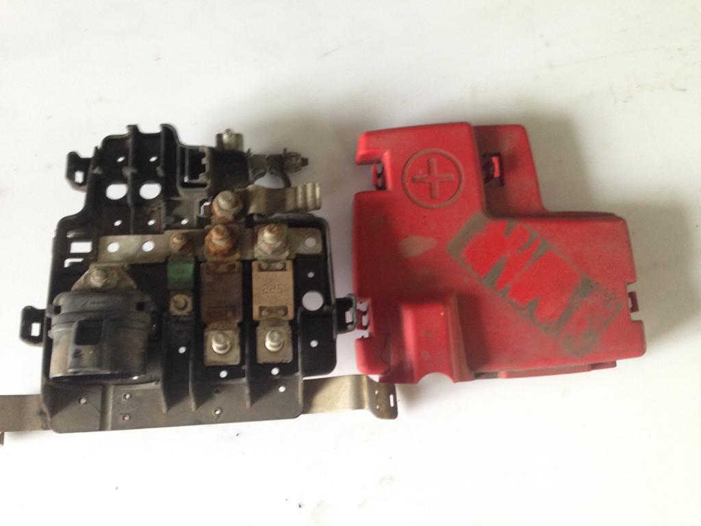 фото №1, Предохранители клеммы плюсовой master iii