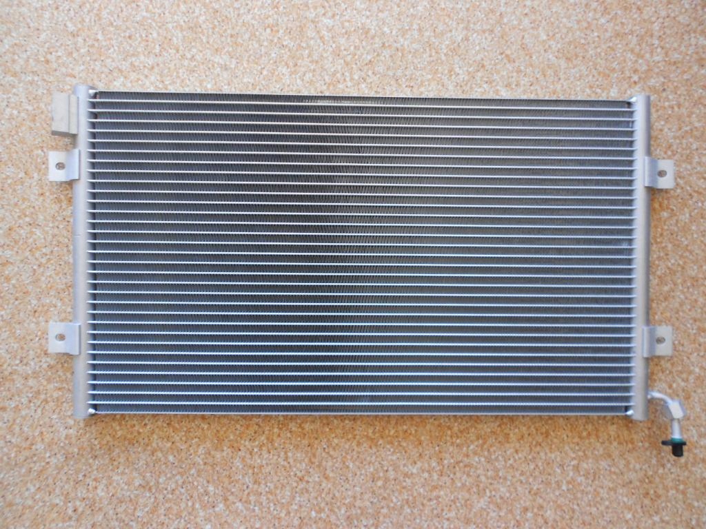 фото №1, Радіатор кондиціонера mercedes vito 638 1996-2003