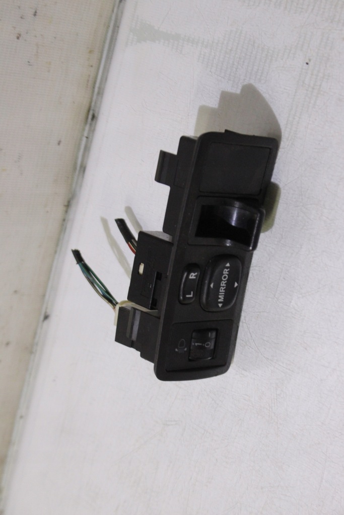 фото №1, Перемикач регулювання дзеркал corolla verso