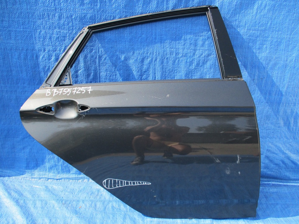 фото №1, Hyundai i40 kombi дверь задние правое задняя