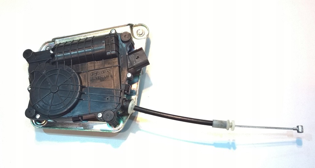 фото №1, Hyundai santa fe iii доводчик замка крышки задняя оригинальный номер 81230-2w600