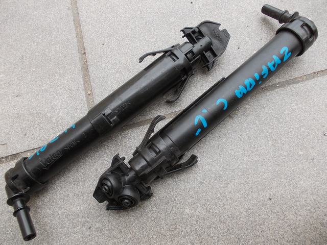 фото №1, Омивач фара opel zafira c правий лівий #