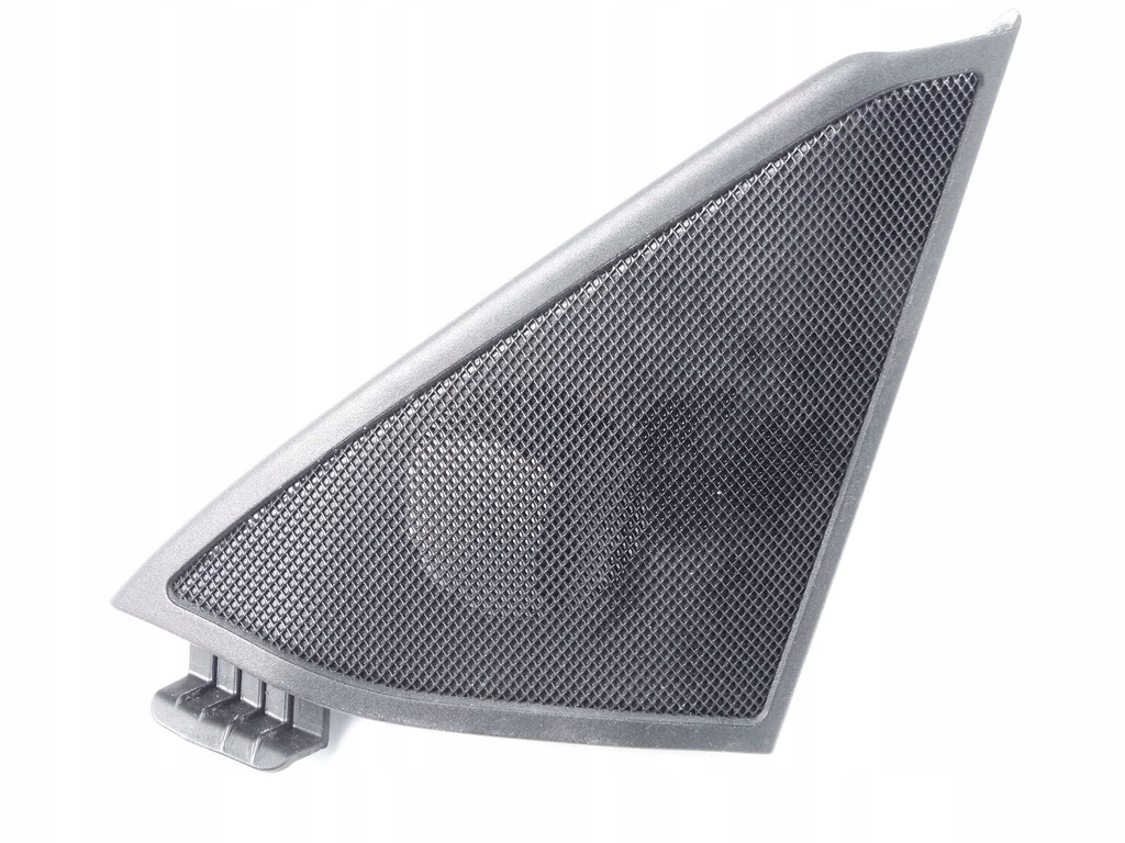 фото №1, Mercedes w212 треугольник защита динамика правый перед