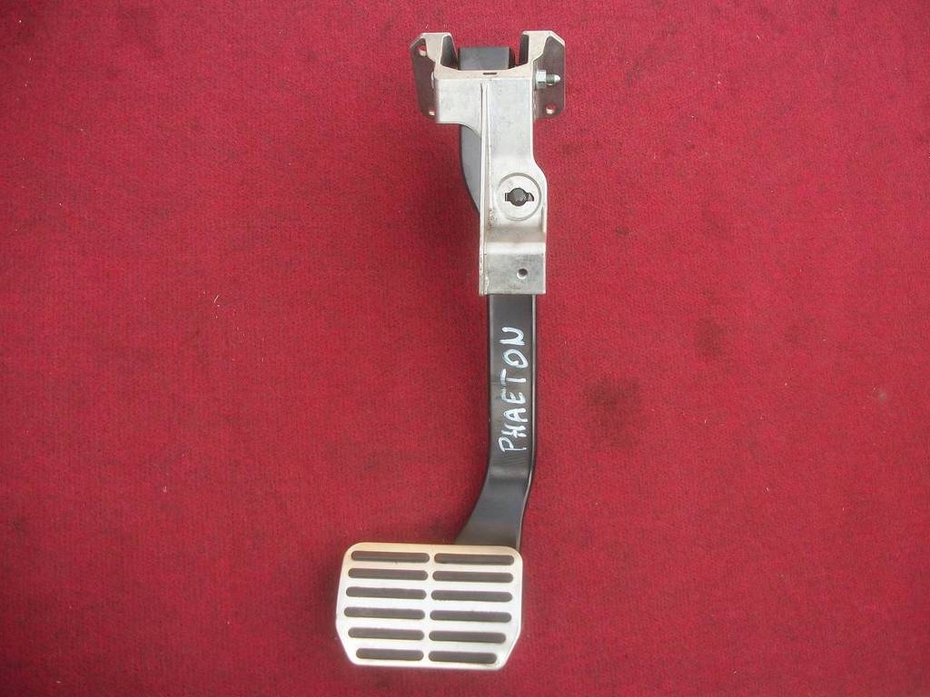 фото №1, Педаль гальма гальмо автоматична коробка передач 3d1723139 vw phaeton