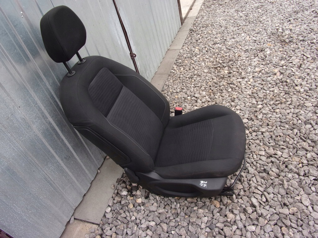 фото №6, Сиденье правый пассажира с подушка peugeot 301 eu