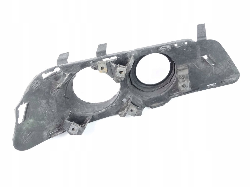 фото №1, Mercedes e klasa w212 решётка защита противотуманной фары левая