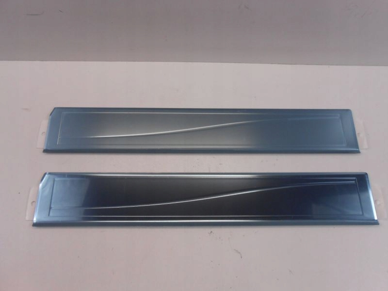 фото №1, Scenic iii накладки пороговые перед оригинал