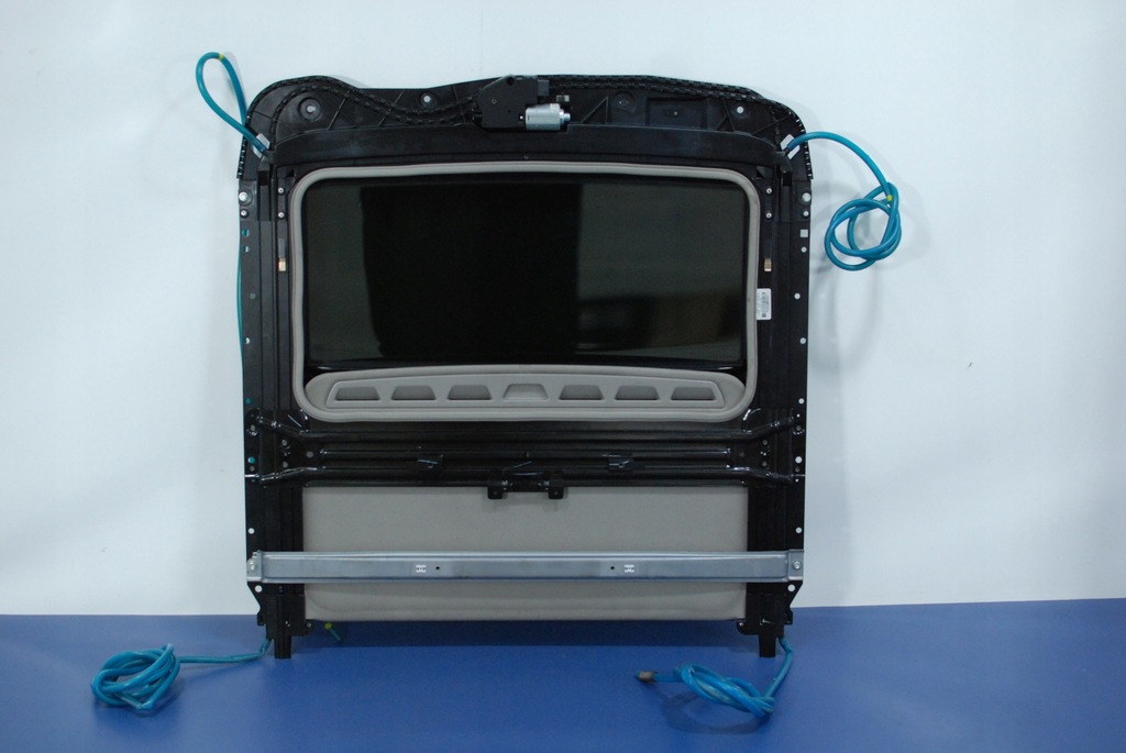 фото №4, Subaru tribeca люк