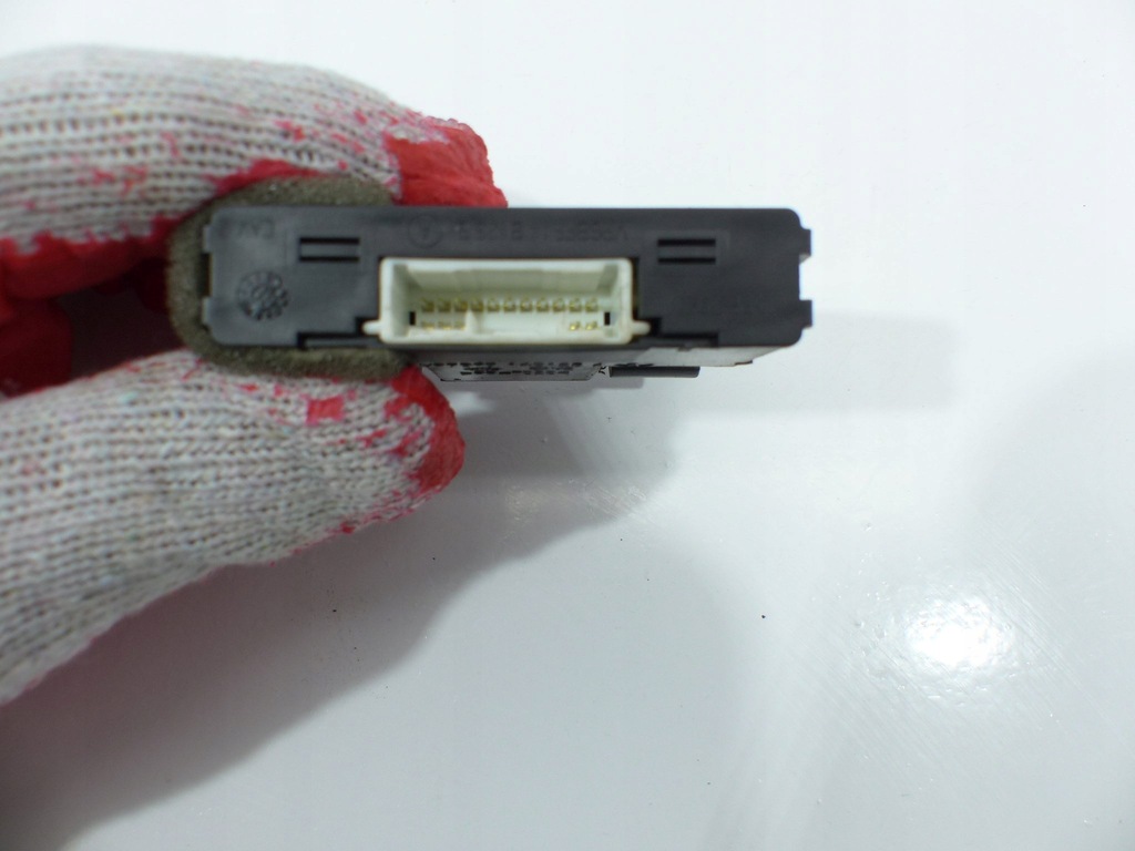 фото №9, Corolla e15 1.6 valvematic бортовий комп'ютер 89661-02t40