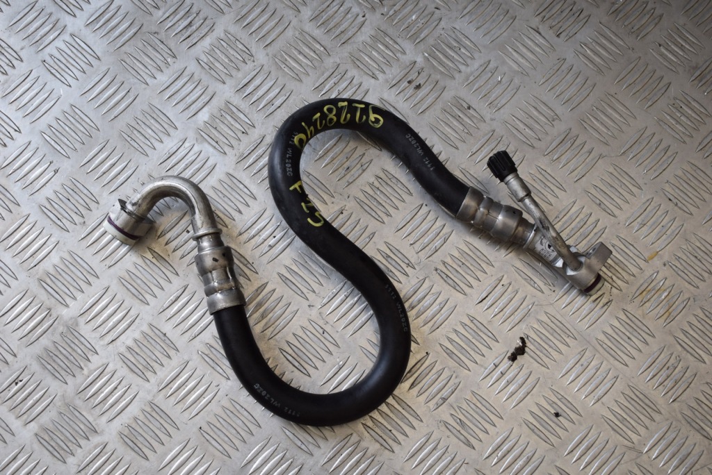 фото №1, Шланг кондиционера bmw x3 f25 9228240 2,0 xd