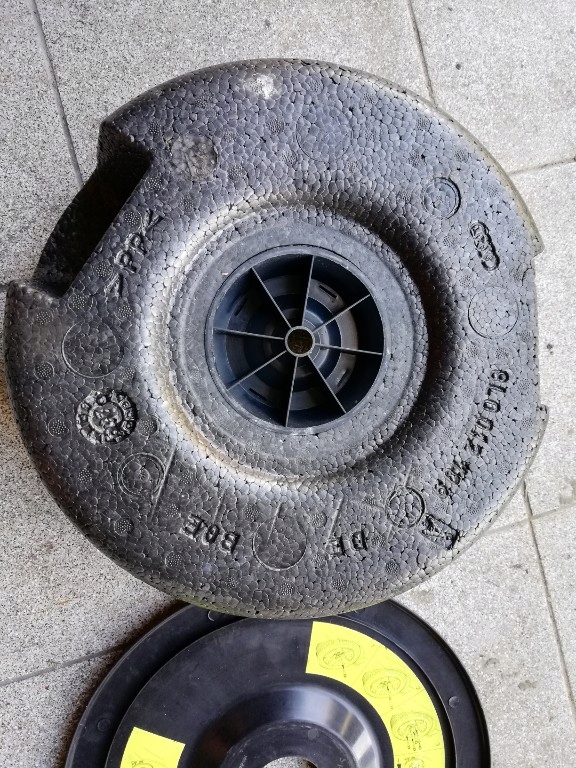 фото №5, Вкладка колеса запасного, крышка audi a3 8l