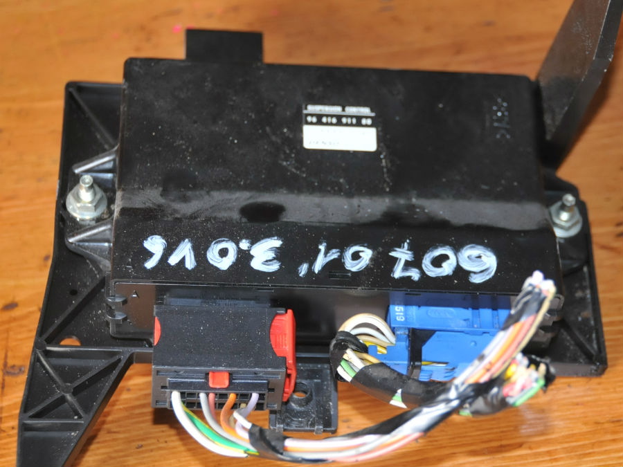 фото №1, Модуль выравнивание ксеноновых peugeot 607 9641691180