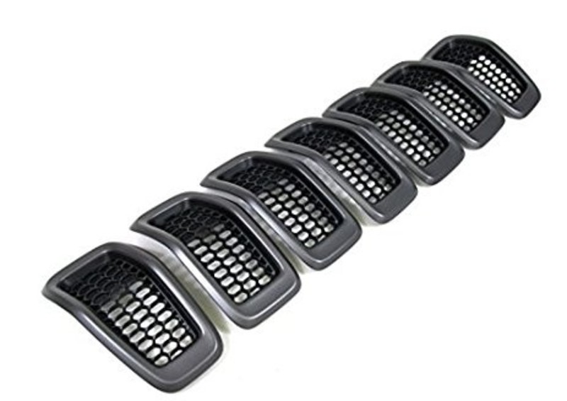 фото №1, Jeep cherokee kl 2014-2018 решётка радиатора решётка радиатора pod цвет trailhawk