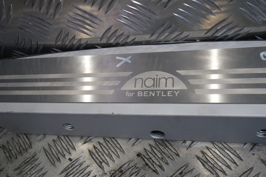 фото №2, Молдинг динаміків bentley continental gt naim