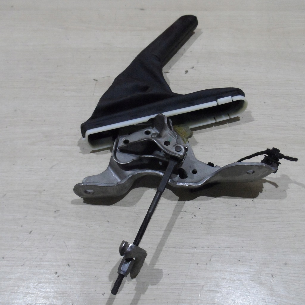 фото №8, Рычаг тормоза ручного vw new beetle 15r