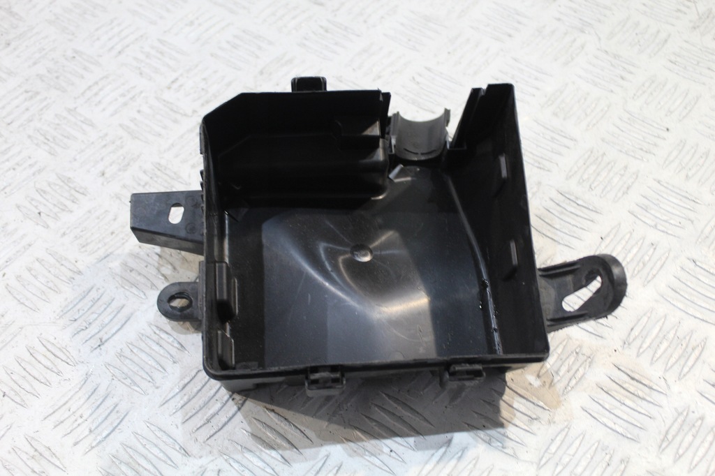 фото №1, Корпус коробка предохранителей jeep renegade