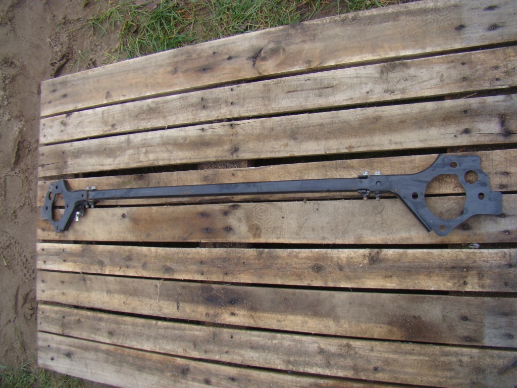 Купить Jaguar xk r x150 распорка чашка подвеска задний