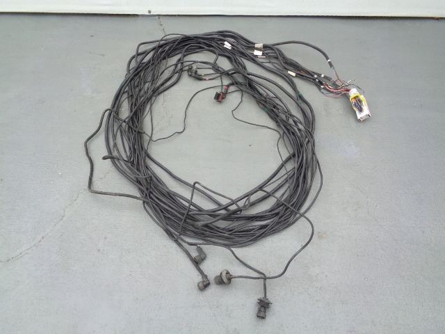 фото №13, Scania r електропроводка рами