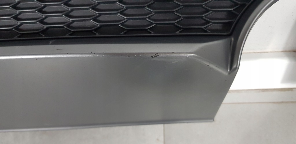 фото №6, Audi tt s-line 8s0 спойлер накладка бампера задня