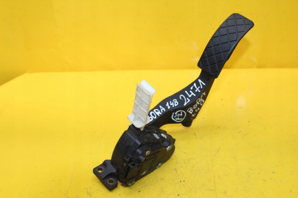 фото №1, Потенциометр педаль газа vw bora 1.4 b