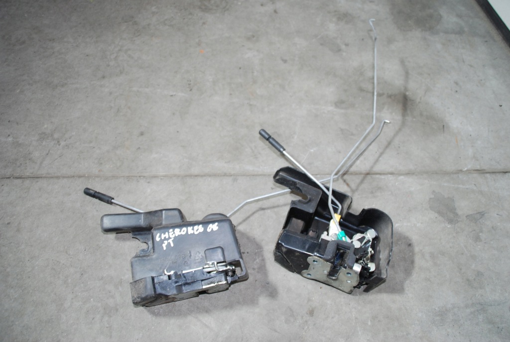 фото №1, Замок дверь l / p задняя jeep grand cherokee wk