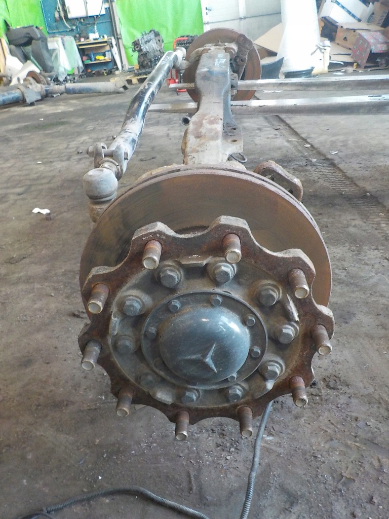 фото №4, Actros 1840 10 шпилька балка подвеска перед