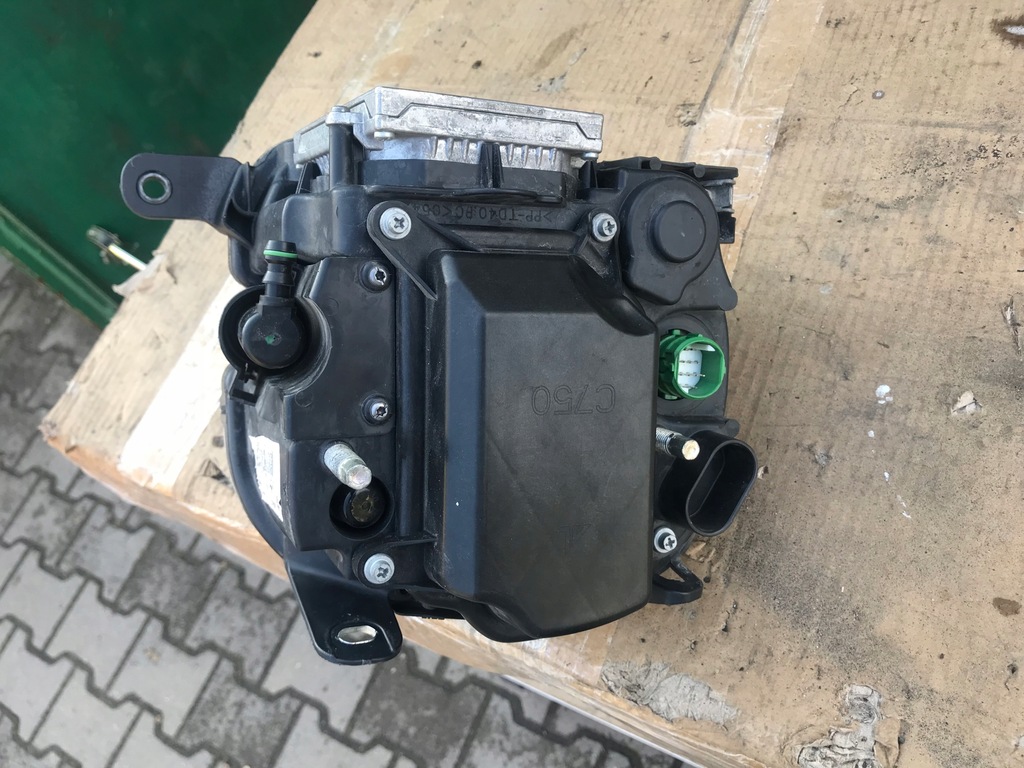 фото №10, Fiat 500 abarth лампа левая ксенон 51844937 оригинал