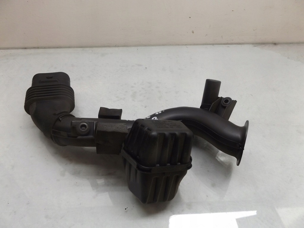 фото №1, Twingo iii 1,0 труба воздухозаборник воздуха