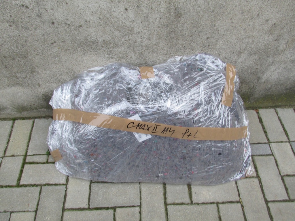 фото №6, Шумоізоляція підкрилок багажника c-max mk2 2013 rok