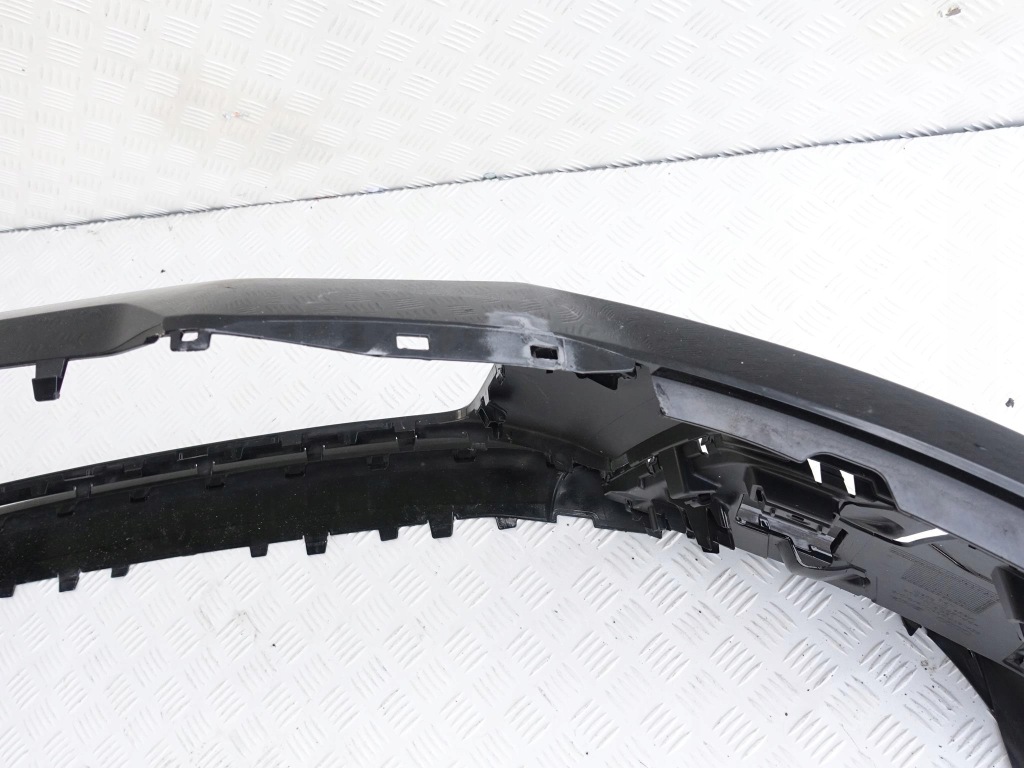 Audi a1 82a s line 18- бампер 82a807437a перед Киев