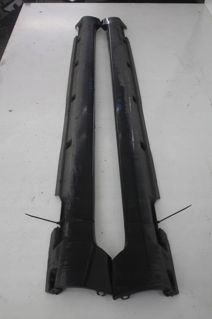 фото №1, Накладка порог левая lc9x vw passat b7 sedan