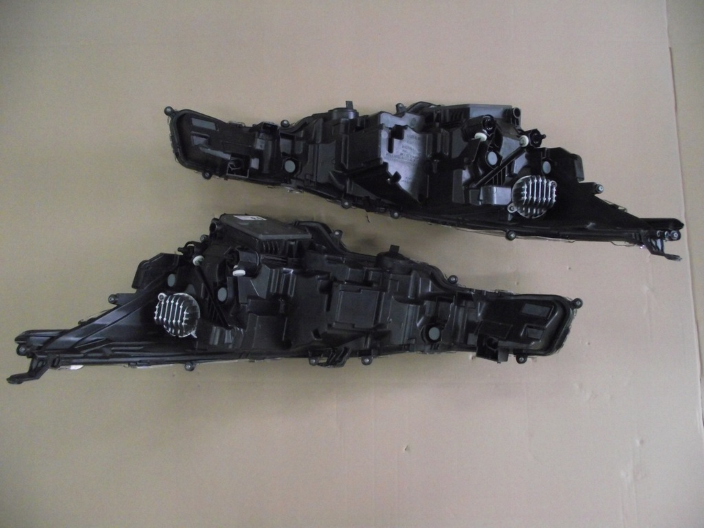 фото №3, Лампа перед ліва corolla e21 19-20 rok full led