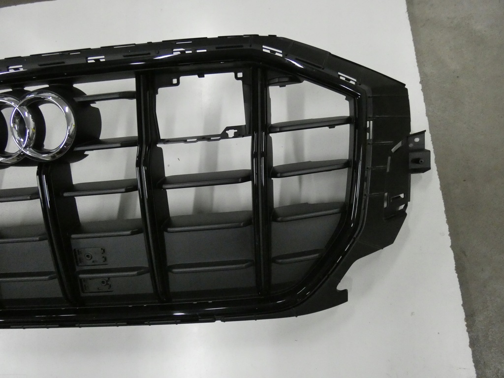 фото №3, Решётка радиатора, решётка радиатора audi sq-8