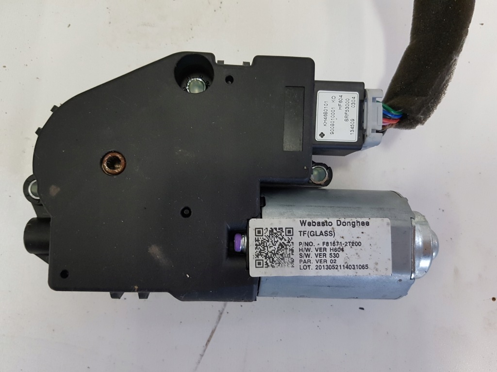 фото №1, Optima iii sedan моторчик люк панорамы