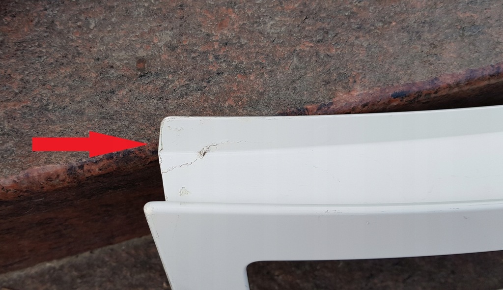 фото №2, Audi r8 420 накладка спойлер молдинг na крышка задняя