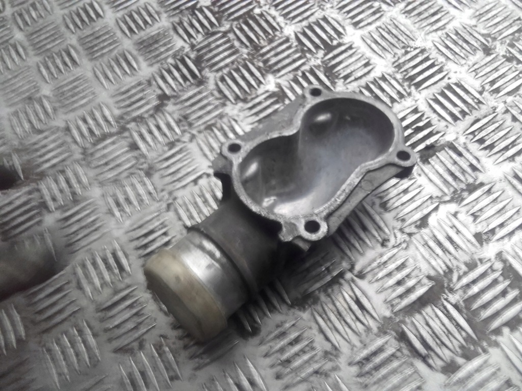 фото №3, Корпус термостата scania 4 r 1478655 оригинал