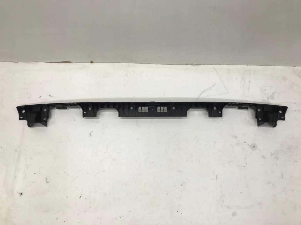 фото №1, Vw t5 t6 кронштейн направляющая бампера задняя 7h0807723