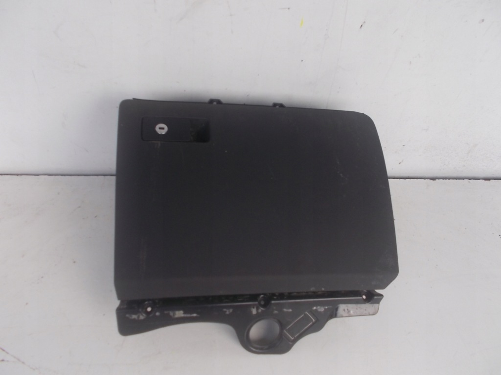 фото №1, Vw passat b6 бардачок пассажира europa