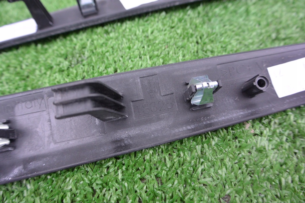 фото №16, Молдинг обшивка двері maserati quattroporte ghibli