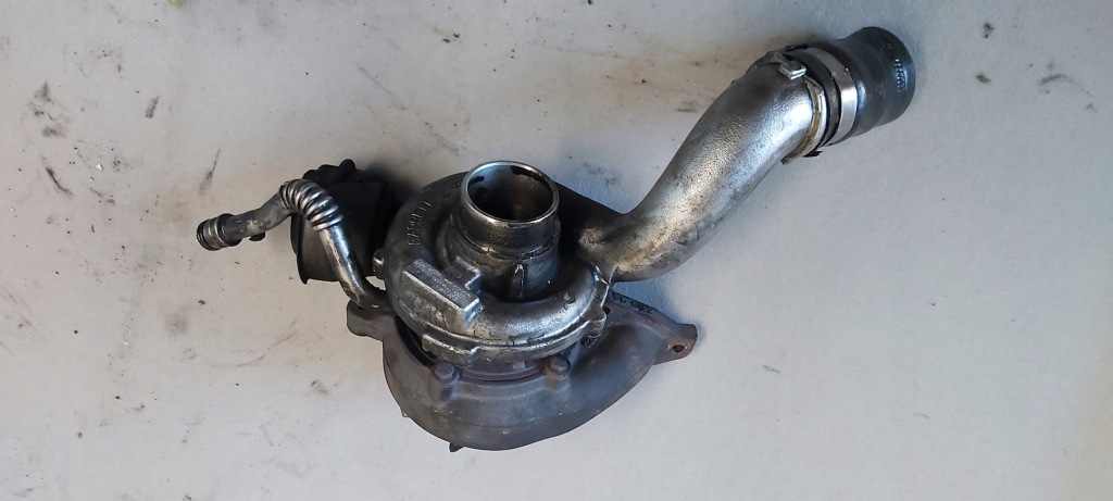 фото №1, Renault 2.2 dci турбонагнетатель 8200199304