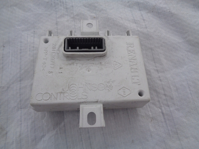 фото №3, Renault clio iv lift модуль навигации 283467937r