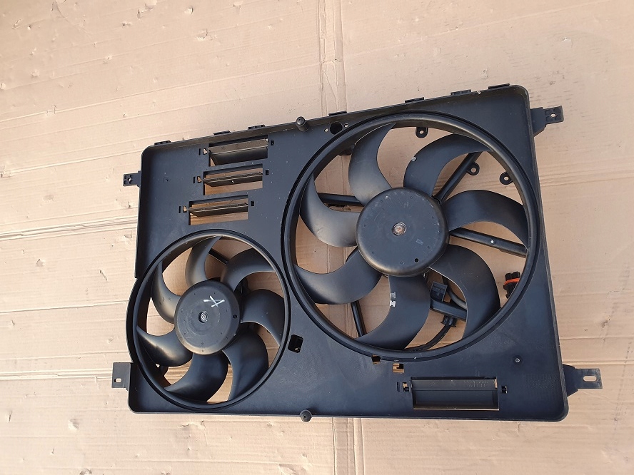 Вентиляторы вентилятор радиатора x2 land rover Недорого