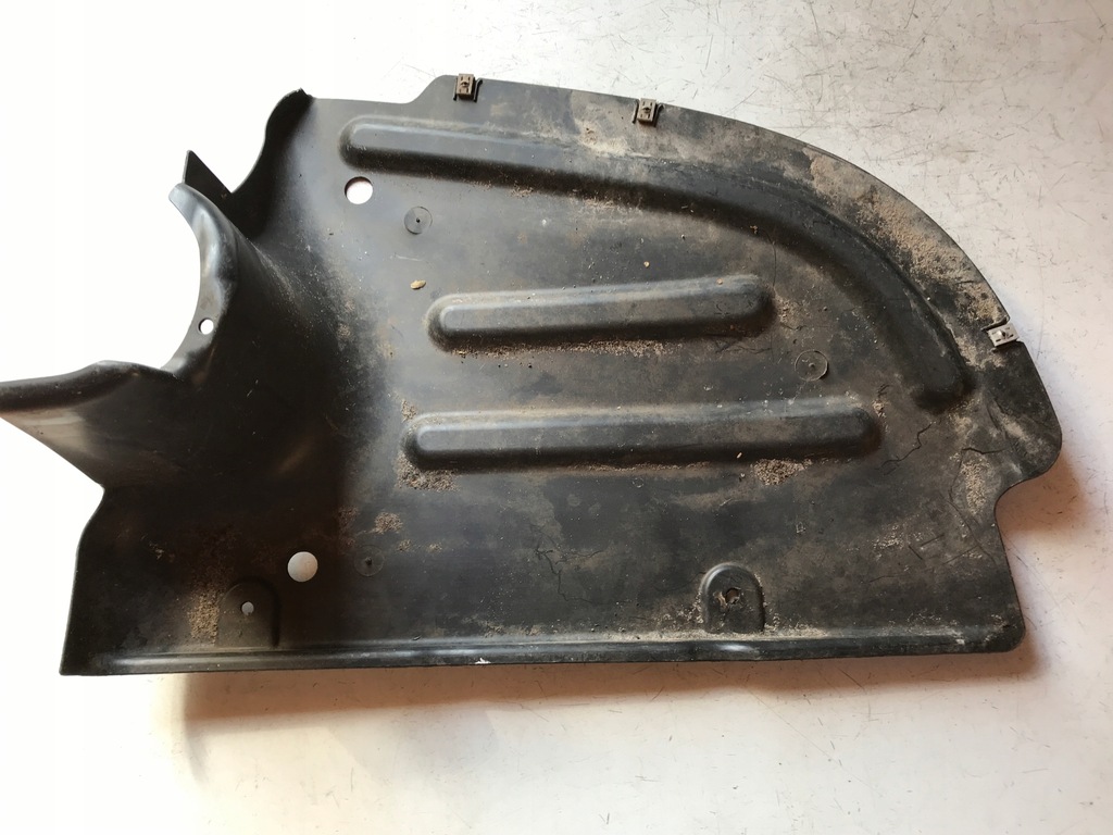 фото №1, Passat cc захист підвіска задня права 3c8825206