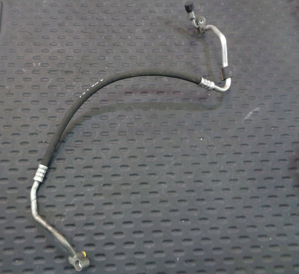 фото №1, Шланг кондиционера 4249893 bmw 7 f01 f02 3.0 d