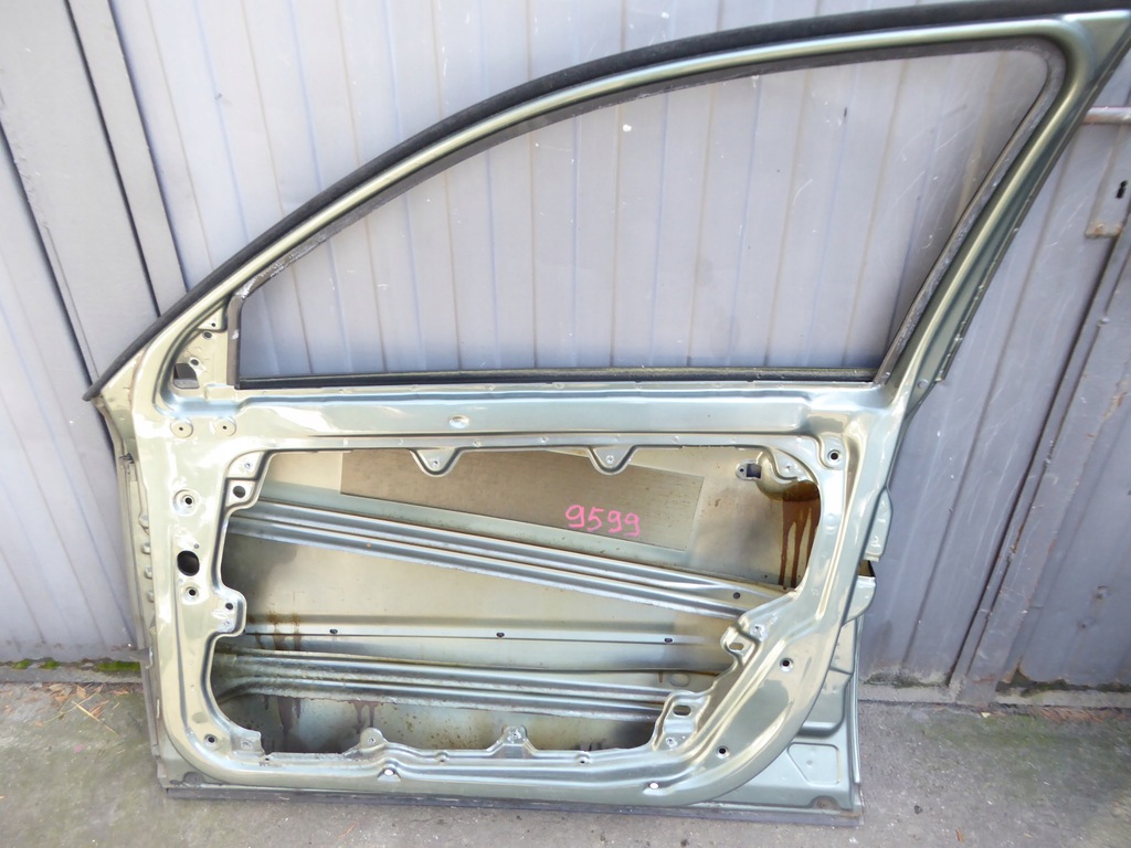 фото №8, Дверь перед передние правое skoda superb i 1 9599