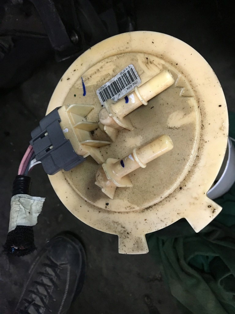 фото №1, Насос пального nissan qashqai 0580203311